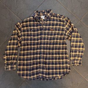 Vintage Carhartt Flannel (M’s Large)